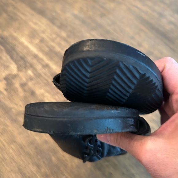 YSL Saint Laurent Joan Logo Slides Sandals Black Leather Sz 37.5 FAIR - Picture 11 of 14